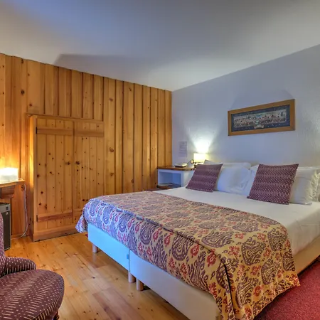 Hotell La Grange - Animal Chic 3*