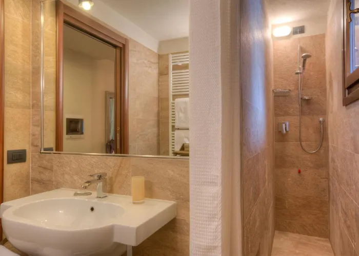 La Grange - Animal Chic Отель 3*