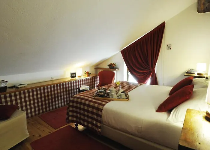 Отель La Grange - Animal Chic